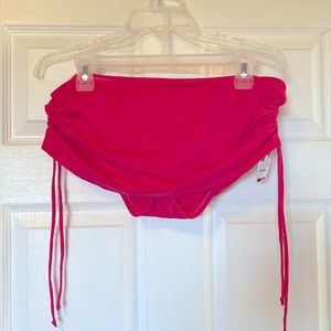 NWT Bisou Bisou skirted swim bottom size L